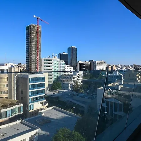 The 1 -nicosia Luxe Stay- Gym Pool 24h Concierge 아파트 니코시아
