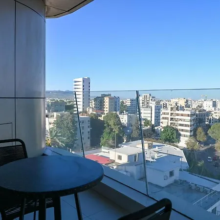 The 1 -nicosia Luxe Stay- Gym Pool 24h Concierge * 니코시아