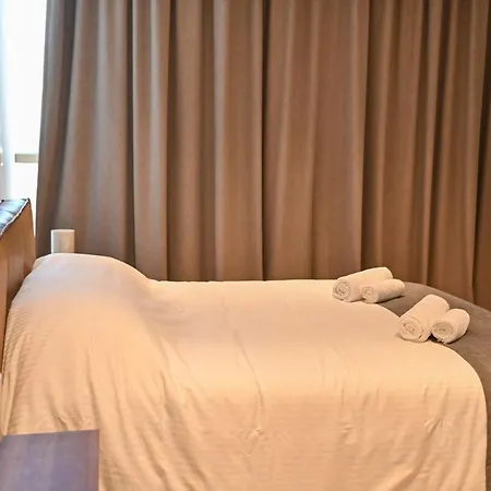 The 1 -nicosia Luxe Stay- Gym Pool 24h Concierge Apartment Nicosia