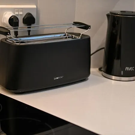 The 1 -nicosia Luxe Stay- Gym Pool 24h Concierge * Nikosia