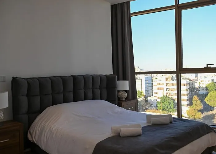 The 1 -nicosia Luxe Stay- Gym Pool 24h Concierge *