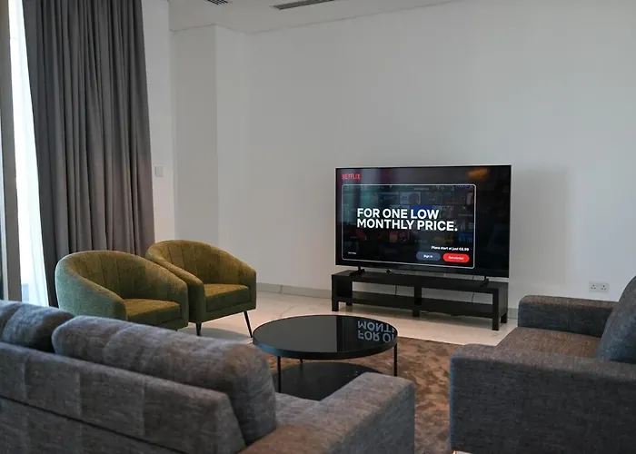 The 1 -nicosia Luxe Stay- Gym Pool 24h Concierge Apartmán Nikósie