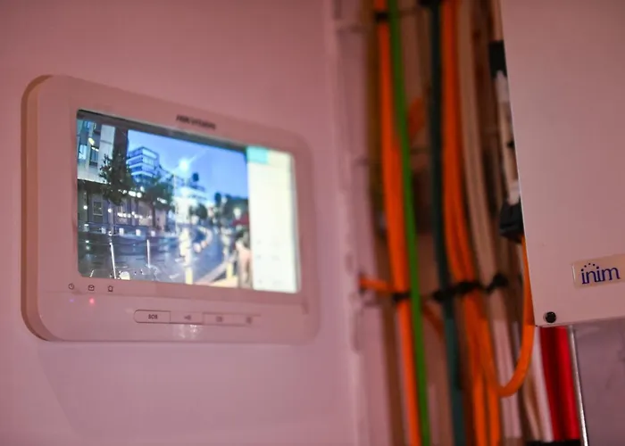 The 1 -nicosia Luxe Stay- Gym Pool 24h Concierge Apartmán