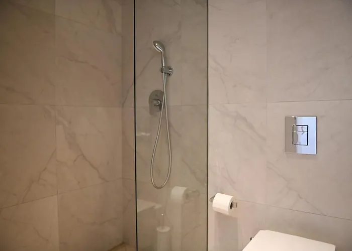 The 1 -nicosia Luxe Stay- Gym Pool 24h Concierge *