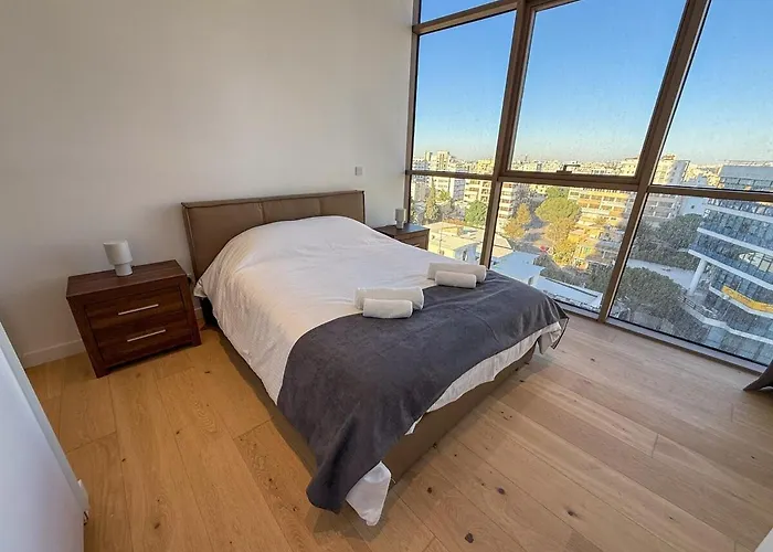 The 1 -nicosia Luxe Stay- Gym Pool 24h Concierge アパート